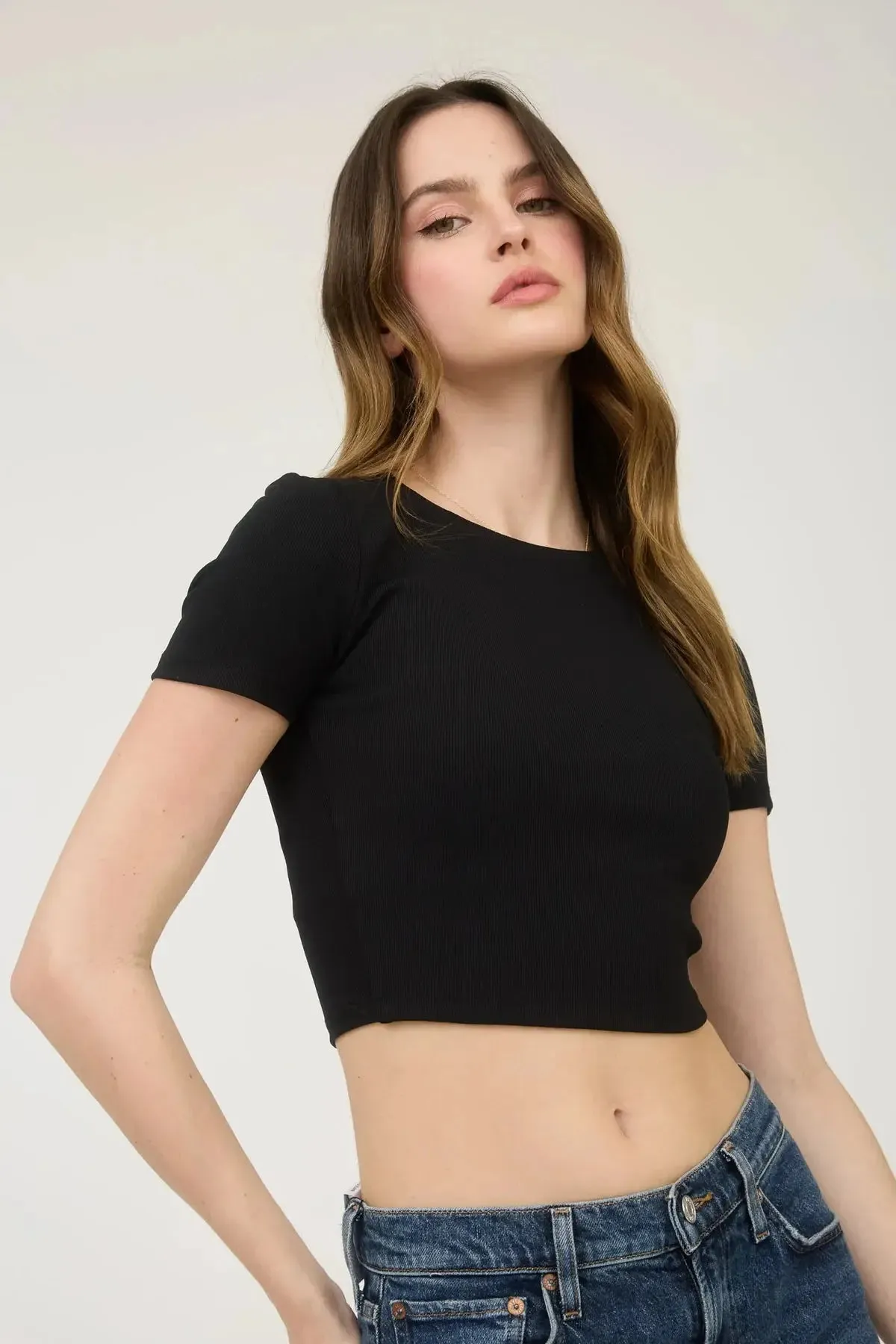 Blu Pepper Basic Crop Top – Effortless, Chic & Perfect for Layering