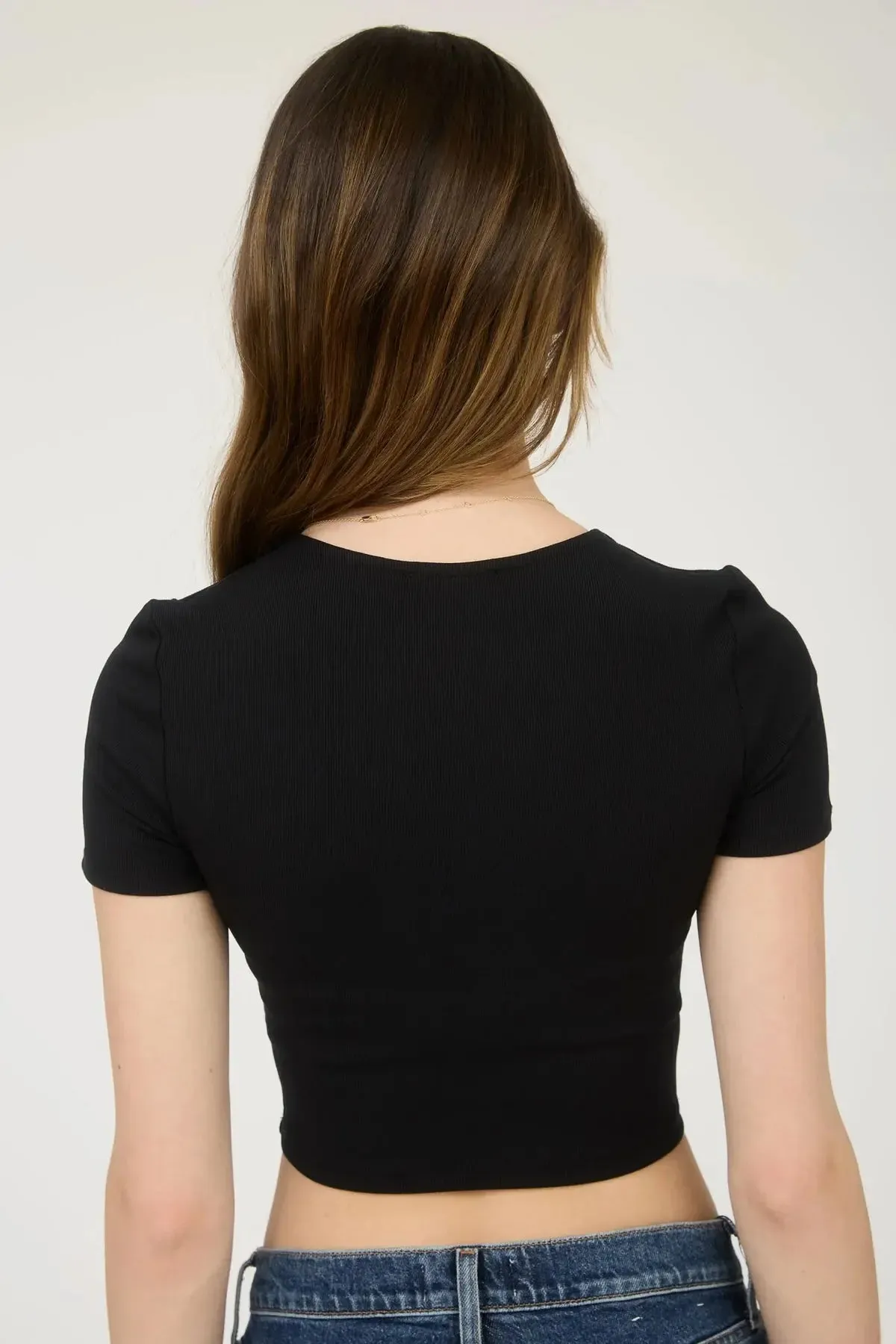 Blu Pepper Basic Crop Top – Effortless, Chic & Perfect for Layering