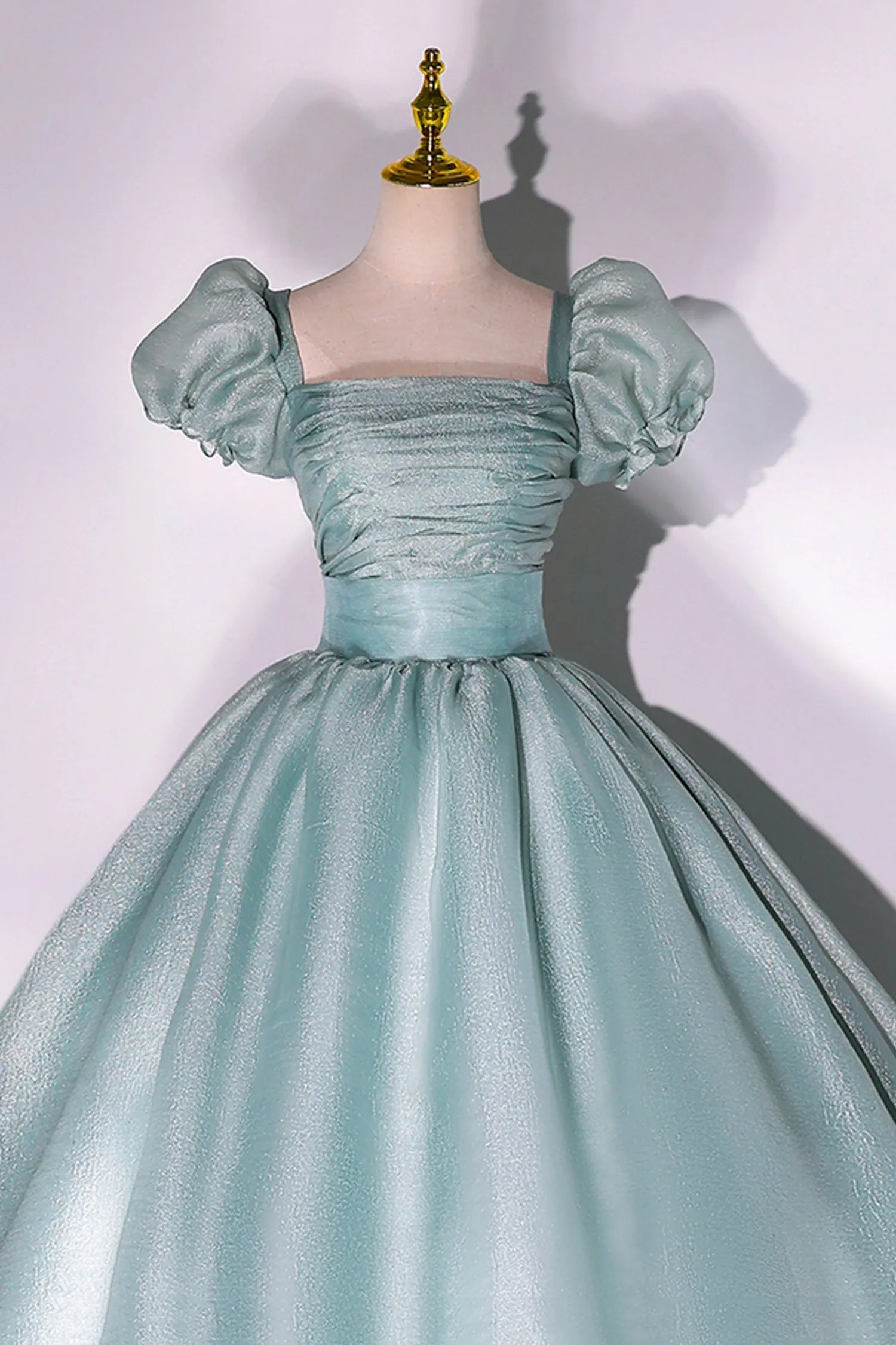 Green Tulle Floor Length Prom Dress Lovely Short Sleeve Formal Evening Gown